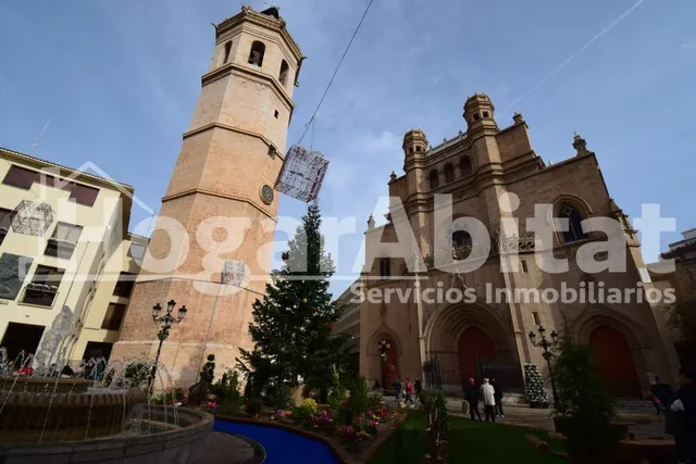 Despacho con varias oficinas en el centro — 35