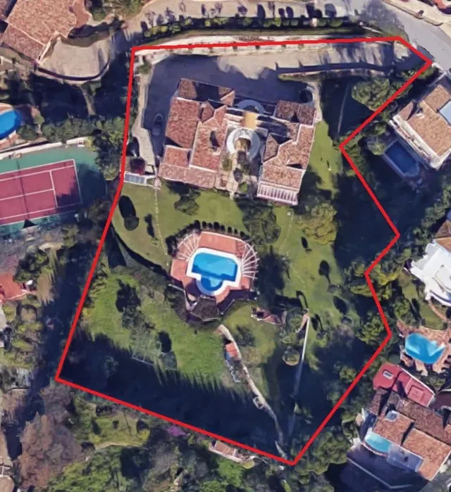 Espectacular villa de 800m2 con preciosas vistas panorámicas al mar en Benalmádena — 41