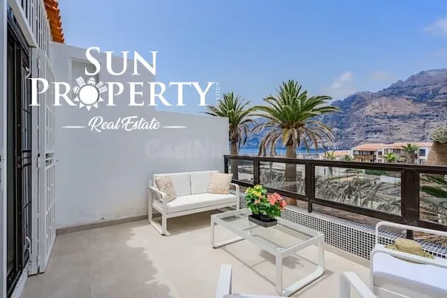 APARTAMENTO RENOVADO CON TERRAZA Y VISTAS AL MAR – LOS GIGAN