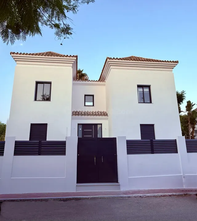 Chalet 5 habitaciones 390m² en venta - Marbella — 3