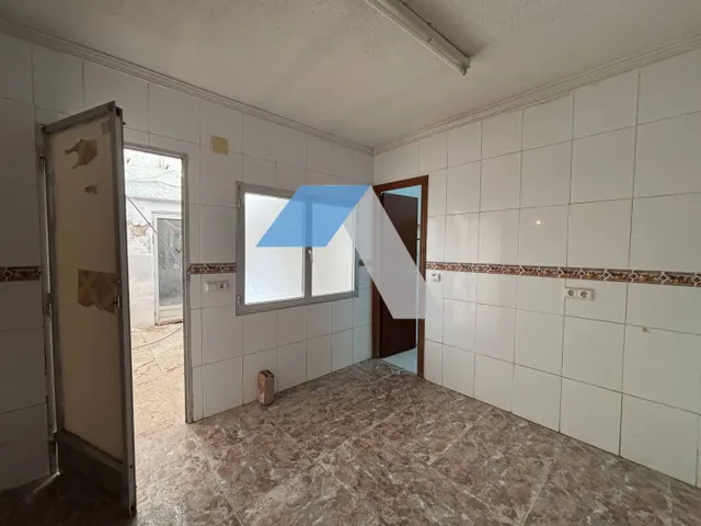 Planta baja para reformar en Ciudad de Asís, Alicante — 12