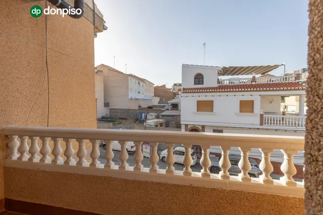 PRECIOSO ADOSADO CON PATIO, TERRAZA, COCHERA Y ESTUFA DE LEÑA EN LAS GABIAS (GRANADA) — 15