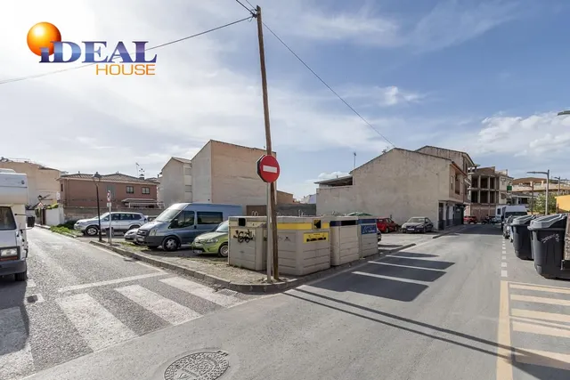 ¡Oportunidad única! Solar en venta en Churriana de la Vega — 8