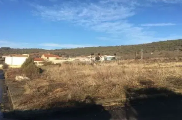 Parcela 250m² en venta - Covarrubias