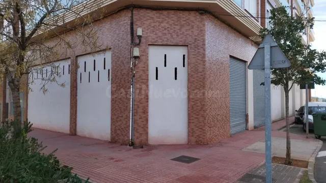 Local comercial 719m² en venta - Area 6 - foto 4