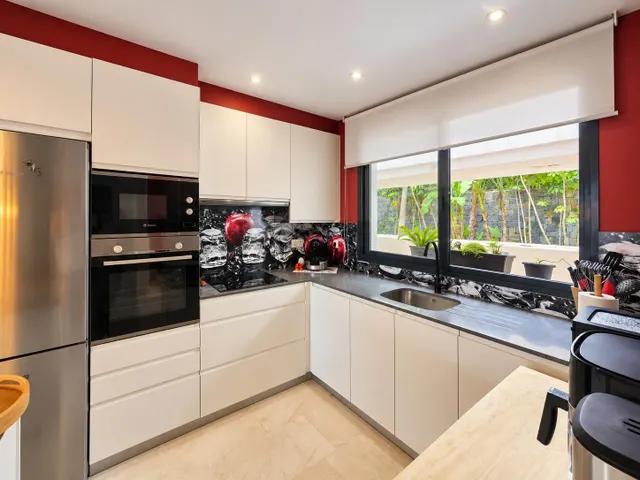 MAGNÍFICO APARTAMENTO DE 2 DORMITORIOS CON GRAN TERRAZA, JARDÍN PRIVADO Y VISTAS AL MAR Y AL GOLF – DOÑA JULIA, CASARES COSTA — 13