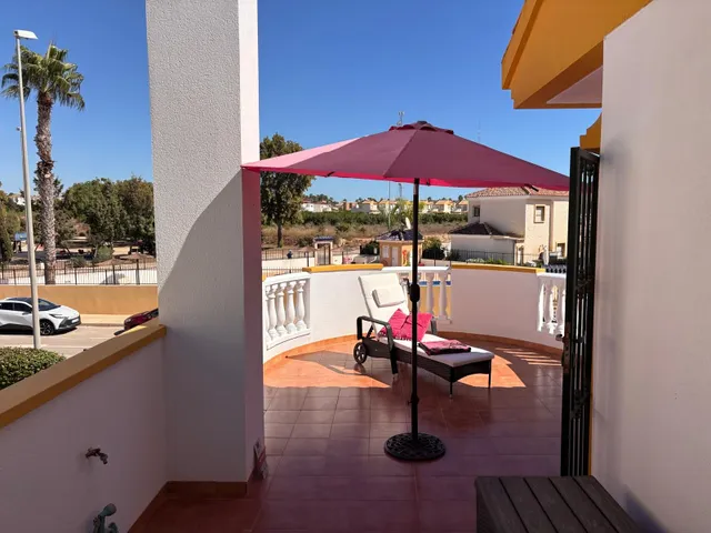 Villa 3 habitaciones 108m² en venta - EL RASO — 29