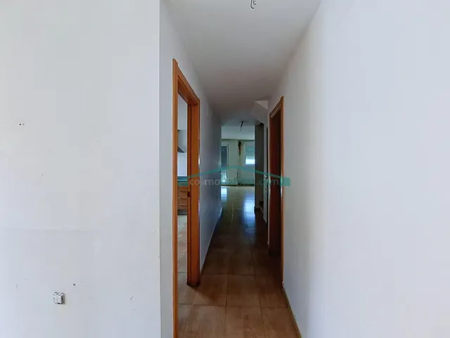 Chalet con jardín, 4 dormitorios y sótano independiente en Alfara de la Baronía — 37