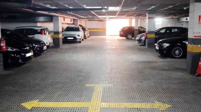Parking 12m² en alquiler - Eixample - foto 5