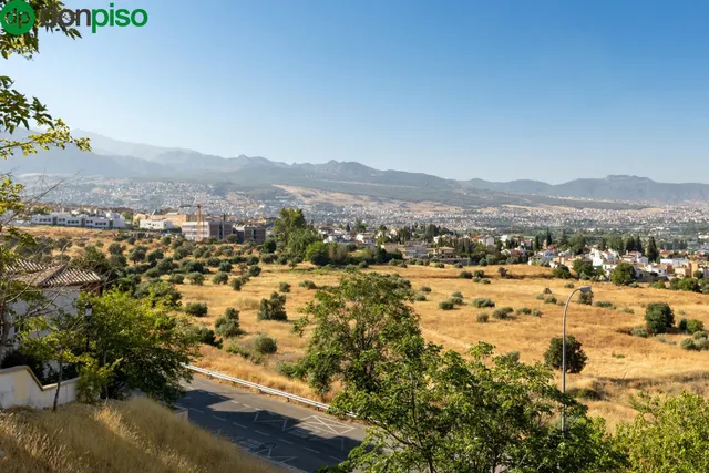 Solar con proyecto en una de las mejores zonas de Granada — 13