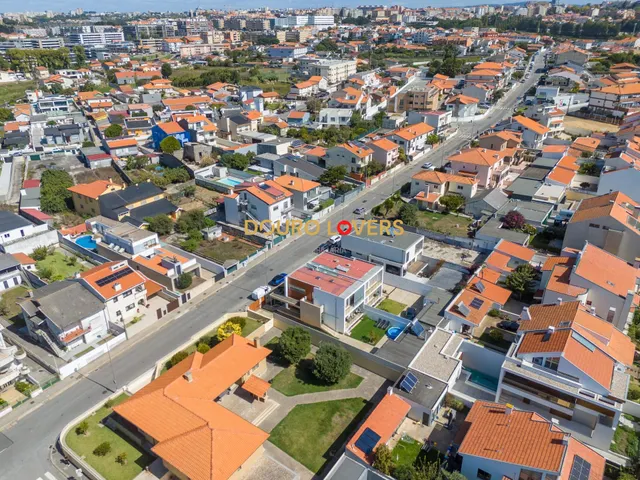 Villa exclusiva de 3 dormitorios a 730 m de la playa | Canidelo, Vila Nova de Gaia — 37