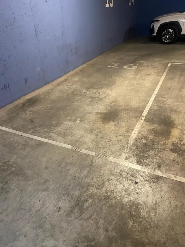 PLAZA DE PARKING EN CASANOVAS I BOSCH - foto 4