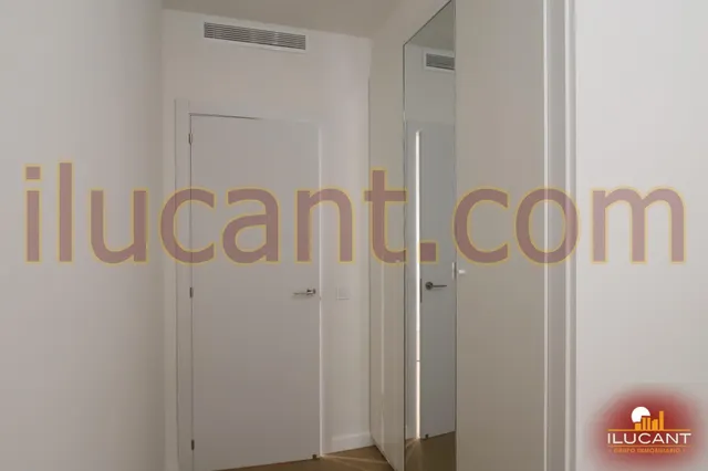 FANTASTICO  PISO CON REFORMA A ESTRENAR JUNTO AV. CONDE LUMIARES — 19