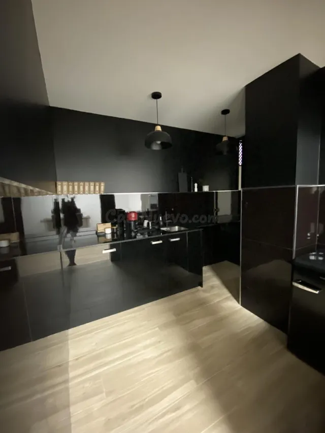 LOCAL COMERCIAL TOTALMENTE REFORMADO, PARA ENTRAR, PRÓXIMO A - foto 3