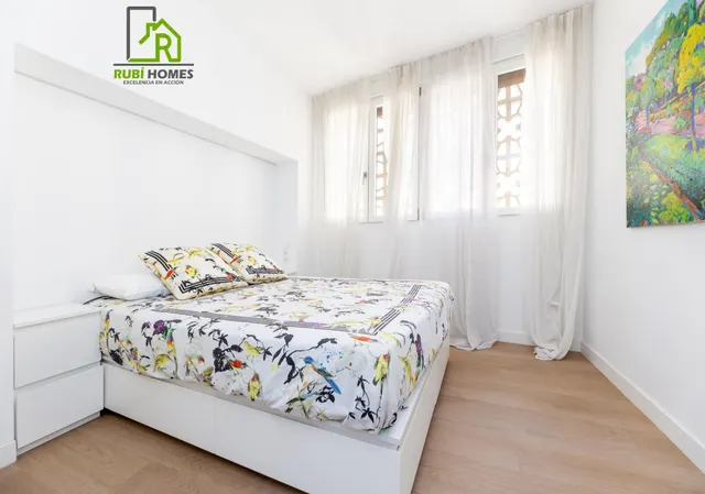 ✨ EXCLUSIVA VIVIENDA REFORMADA EN PLAZA MARIANA PINEDA — 17