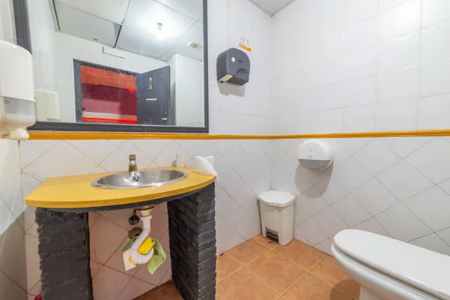 Local comercial 124m² en venta - Centro — 11