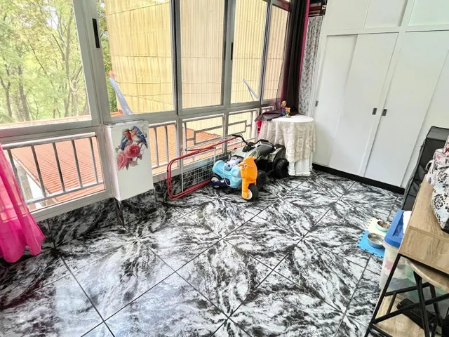 Amplio y Luminoso Piso en Can Rull, Sabadell por solo €329.000 — 24
