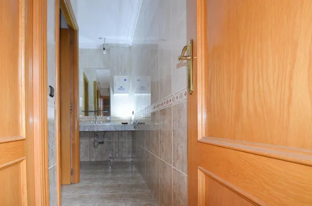 Urbis te ofrece un local en venta en Santa Marta de Tormes, Salamanca. — 2