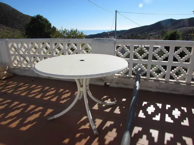ENCANTADORA CASA DE CAMPO EN CUESTA DE GOS – TRANQUILIDAD, N