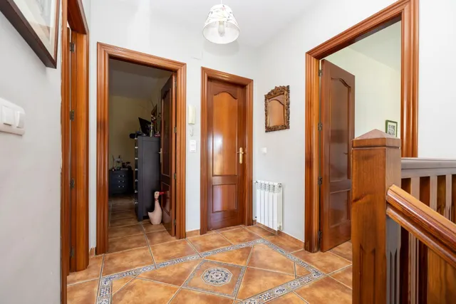 Preciosa Casa Pareada en Urbanización El Ventorrilo (Vegas del Genil) — 26