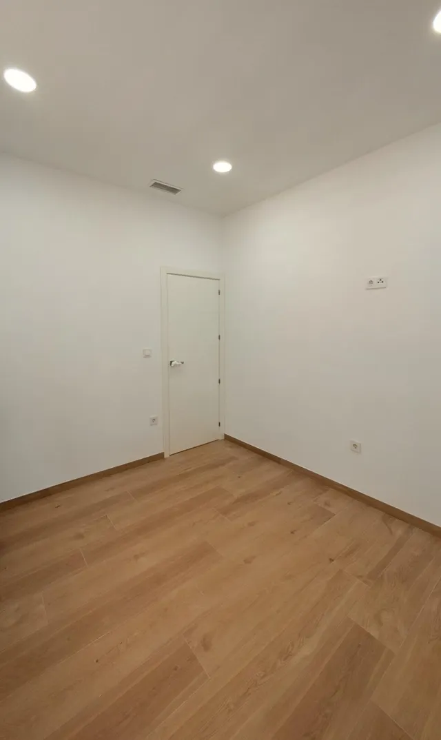 ¡OPORTUNIDAD ÚNICA: PLANTA BAJA REFORMADA Y SEMIAMUEBLADA, TODO EXTERIOR EN ZONA POETA MIGUEL HERNÁNDEZ! — 6