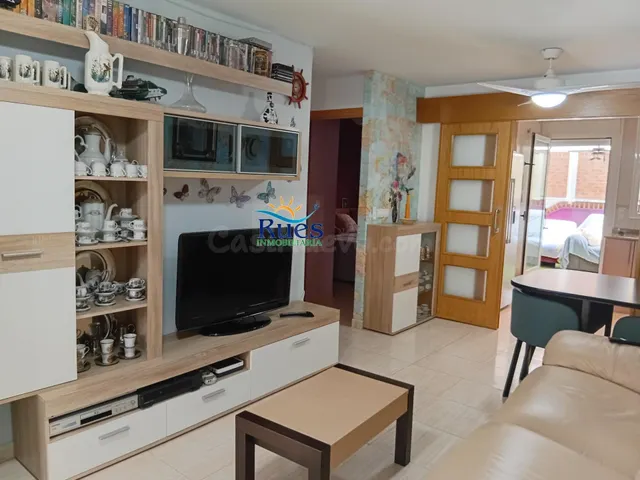 Acogedora planta baja en Oropesa del Mar con piscina y a pas - foto 4