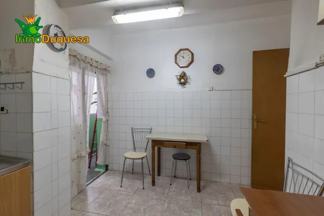 Piso de 3 dormitorios en calle Arabial — 14