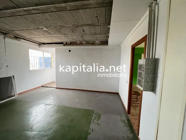 SALON DE EVENTOS EN ALQUILER O VENTA EN GENOVES A 5 MINUTOS DE XATIVA — 6