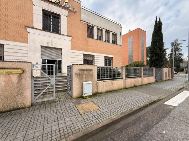 Edificio industrial en el Polígono del Granadal – Córdoba ca