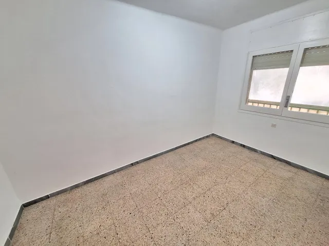 PIS  A VILANOVA DEL CAMÍ — 27