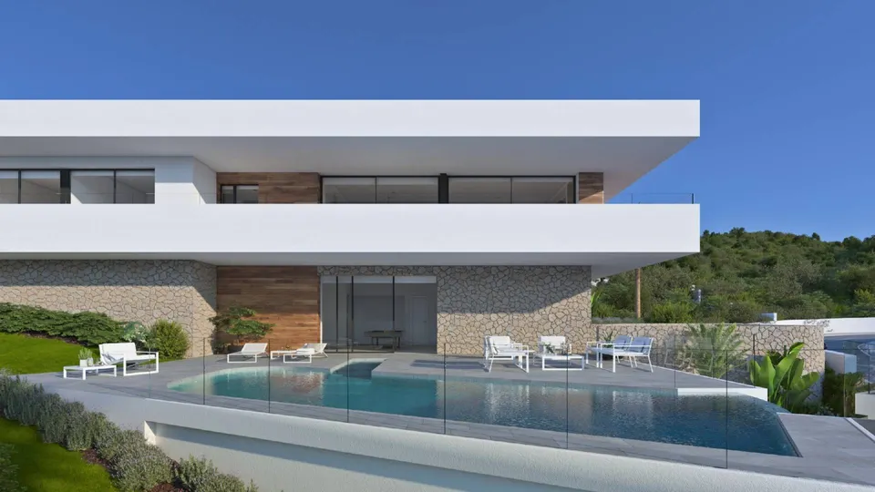 Villa a la venta en Benitachell con impresionantes vistas al mar y equipamiento de alta calidad.
