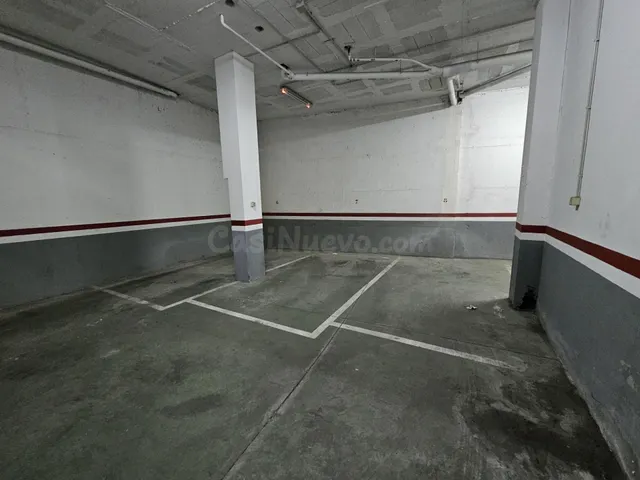 OPORTUNIDAD VENTA LOTE DE 7 PLAZAS DE PARKING Y 3 TRASTEROS 
