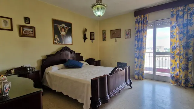LUMINOSO PISO CON GARAJE EN ZONA MADRE DE DIOS — 21