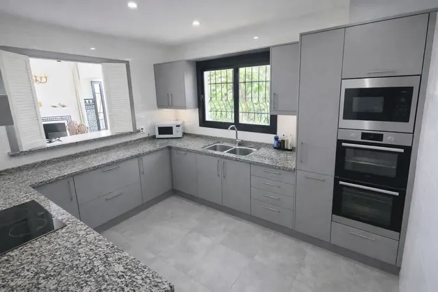 Chalet 4 habitaciones 377m² en venta - Riviera del sol — 9