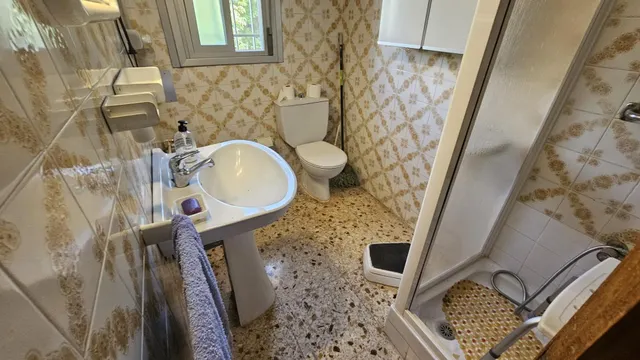 OPORTUNIDAD EN SANSUEÑA. CHALET PARA REFORMAR — 14