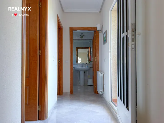 Orihuela Costa! Impresionante Villa Mediterranea con generosa parcela y amplias terrazas + Solarium privado con vistas panorámicas y piscina privada — 40