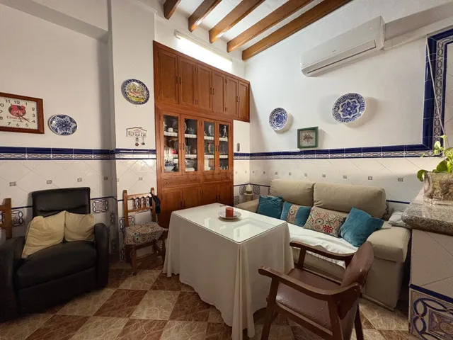 Oportunidad Única: Local Comercial con Vivienda en Planta Primera! — 19