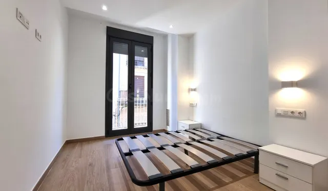 Piso de 2 habitaciones amueblado de alquiler en Reus — 2