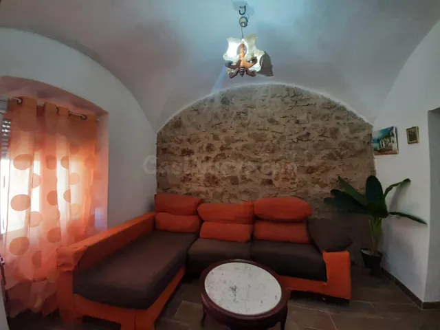 Gran casa con patio en Arroyo de la Luz - foto 3