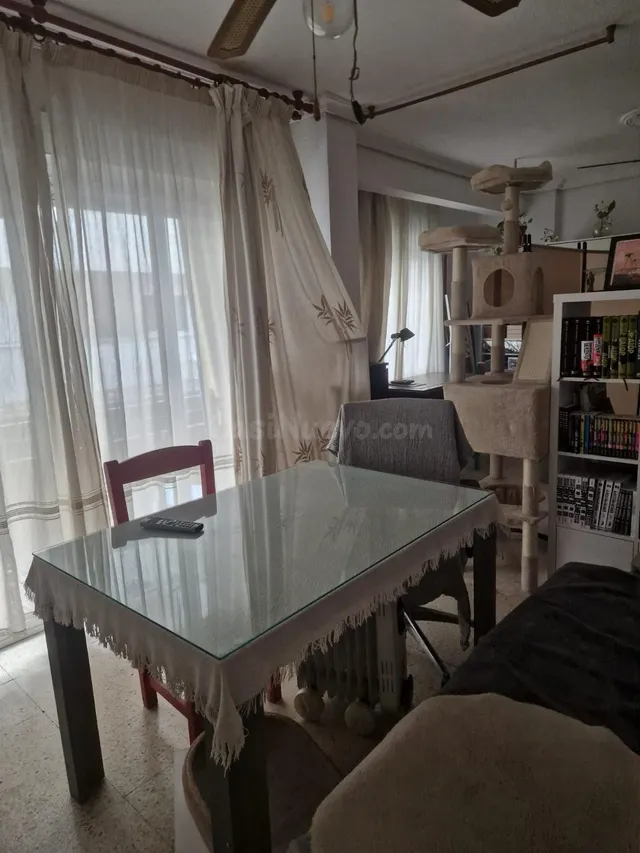 Amplio Piso en Vallellano, Córdoba - Oportunidad de Reforma 