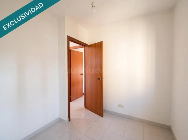 Ático luminoso de 2 habitaciones y terraza de 20 m² - foto 4