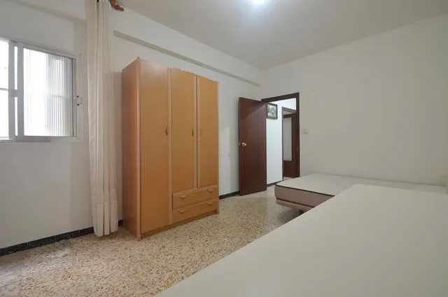 Piso de 4 dormitorios en venta en calle Doctor Carracido. — 27