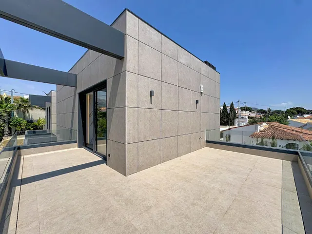 Villa 4 habitaciones 346m² en venta - Pla roig — 42