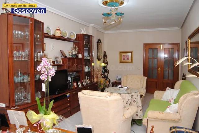 PISO CON PATIOS, OPCIONAL GARAJES Y TRASTERO — 2