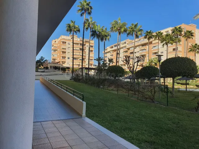 ALQUILER IDEAL PARA ESTUDIANTES EN TEATINOS MALAGA - foto 2