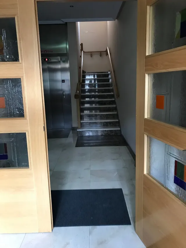 DÚPLEX DE 113 M2, NUEVO, 2 HAB., SALÓN, COCINA, 3 BAÑOS. CALIDADES LUJO — 39