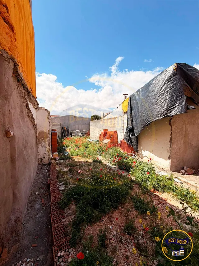 TERRENO URBANO EN VENTA EN LOS HINOJOSOS — 14