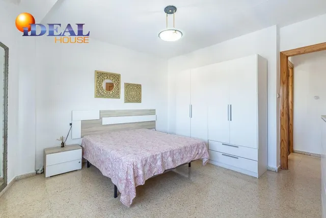 Magnífico piso ideal para invertir o para vivir sin vecinos y con vistas despejadas. — 13