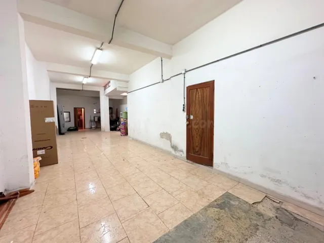 ESPACIOSO LOCAL COMERCIAL/GARAJE EN EL CENTRO DE SAN ANTONIO - foto 4