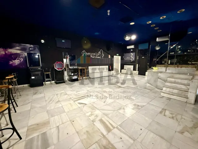 Nave en venta en Barriada de Llera - foto 5